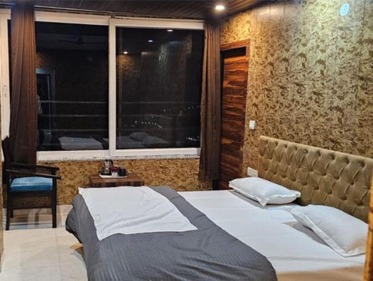 Hotel Mussoorie Gold Mary Экстерьер фото